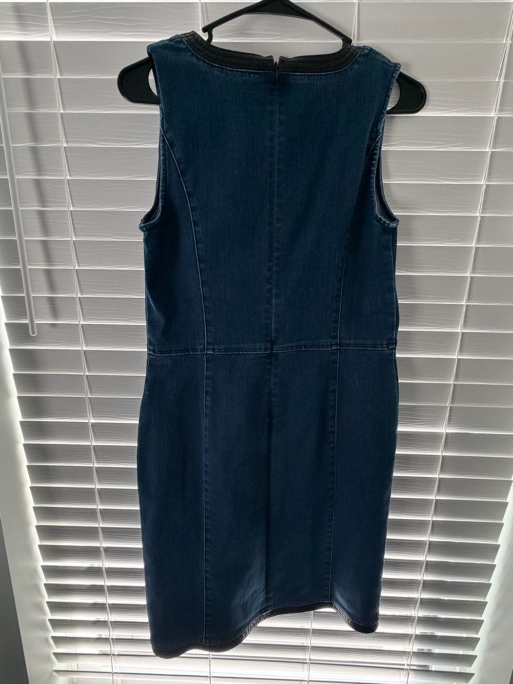 WHBM Sleeveless Denim Dress size 4 - Picture 2 of 4